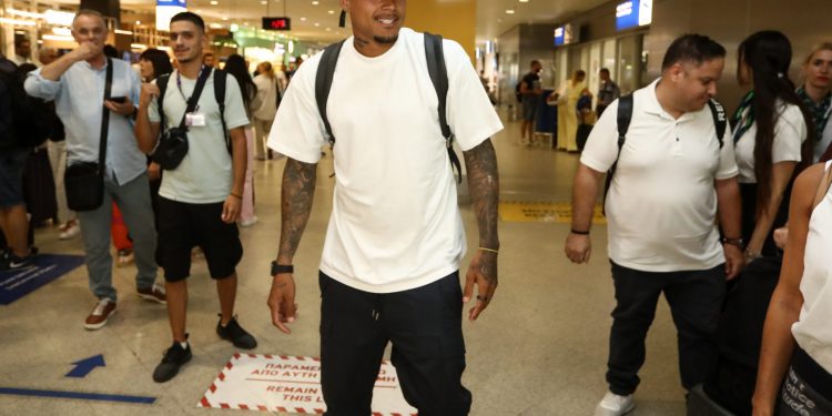 Ολυμπιακός: Στην Αθήνα ο Κένεντι