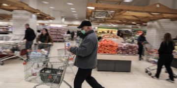 Όπως προκύπτει μέτρα τύπου Market Pass δεν αντιμετωπίζουν τη συνεχιζόμενη επί 26 μήνες άνοδο του πληθωρισμού στα τρόφιμα