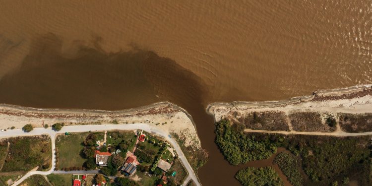 Κακοκαιρία: SOS για τη Θεσσαλία – «Έρχονται» μεγάλα ύψη βροχής στις πληγείσες περιοχές