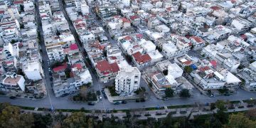 Ακίνητα: Νέο «ράλι» τιμών το γ’ τρίμηνο – Πάνω 12% η τιμή αγοράς και 7% τα ενοίκια