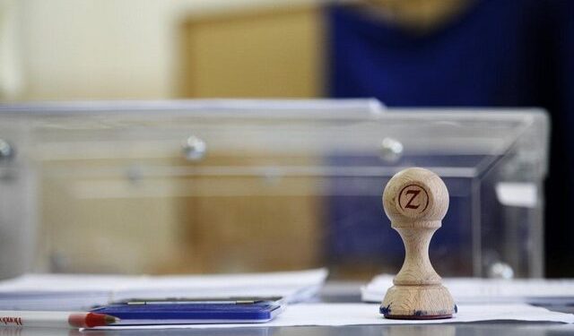 Πόσα χρήματα  νομίζεις ότι χρειάζεσαι  να διαθέσεις για να γίνεις Δήμαρχος ;