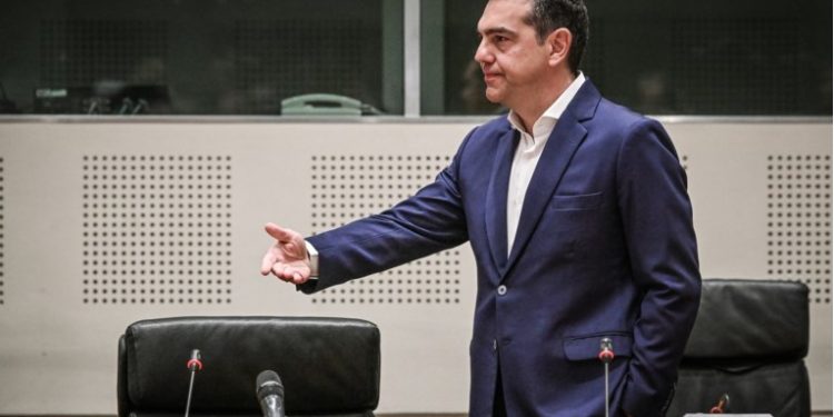 Καλούν τον Τσίπρα να αναλάβει άμεσα τα νέα του διεθνή καθήκοντα στο Συμβούλιο της Ευρώπης