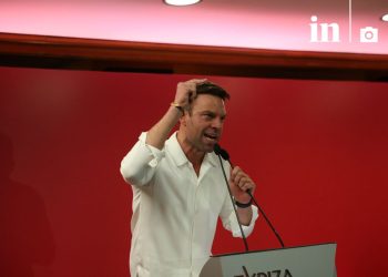 Κασσελάκης σε Τσακαλώτο & Πέρκα: Επιστρέψτε τις έδρες στο κόμμα – Παίρνει πίσω το δημοψήφισμα