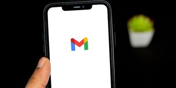 Google: Διαγράφει εκατομμύρια λογαριασμούς Gmail
