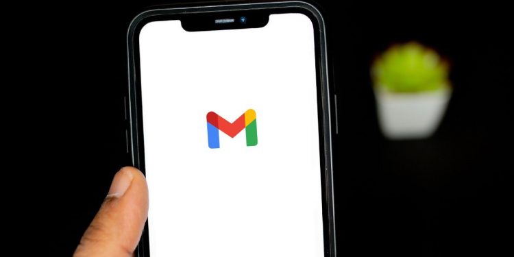 Google: Διαγράφει εκατομμύρια λογαριασμούς Gmail