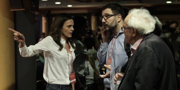 Ομάδα Αχτσιόγλου: Μένουν για να φύγουν… κάποτε – Μπρος «δύσβατο βουνό» και πίσω «βάλτος»