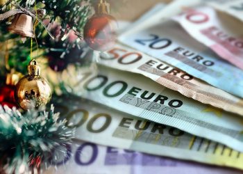 Διπλό χριστουγεννιάτικο μπόνους σε συνταξιούχους – Οι «τυχεροί»