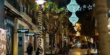 Αύριο η πιο κρύα μέρα του χειμώνα – Ζέστη από Δευτέρα μέχρι… τα Χριστούγεννα