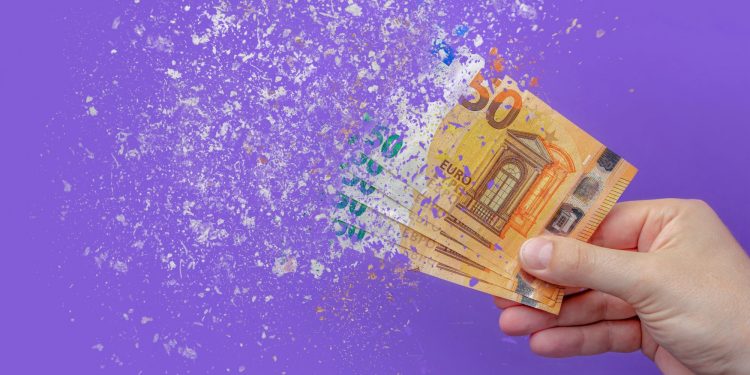 Πρώτα θα πέσουν τα ράφια και μετά οι τιμές στα προϊόντα