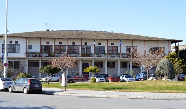 Προσλαμβάνονται δεκαέξι άτομα στον Δήμο Βόλου