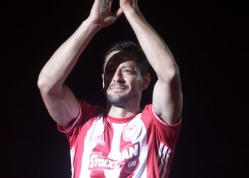 Ντε Λα Mπέγια: «Ο Ολυμπιακός μου έδειξε ποια είναι η καλύτερη ομάδα στην Ελλάδα» (pic)