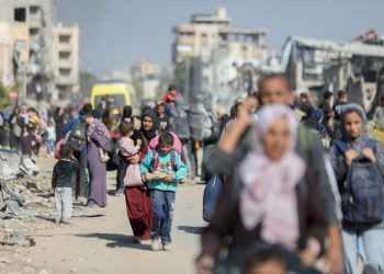 Η Πολιτική Άμυνα αναγκάζεται να παύσει τις επιχειρήσεις στη βόρεια Γάζα