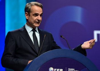 Τσουκαλάς για ομιλία Μητσοτάκη στον ΣΕΒ: Πράξεις και όχι λόγια περιμένει ο κόσμος της εργασίας