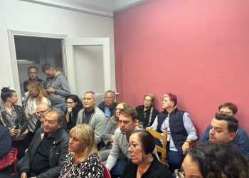 «Tρέχει» το κόμμα (του) μέσα στο κόμμα ο Κασσελάκης – Xαμηλή πτήση στο Περιστέρι – Tο φλερτ του Π. Παππά με τον Ανδρουλάκη