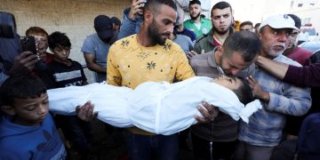 Κατακραυγή για το νέο μακελειό από το Ισραήλ στη Μπέιτ Λαχία – Πάνω από 143 νεκροί από τα χθεσινά πλήγματα