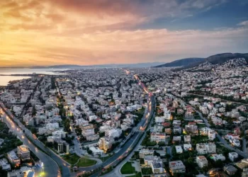 Αύξηση 70% των αδειών παραμονής σε Ισραηλινούς τον τελευταίο χρόνο, μέσω της «χρυσής βίζας»