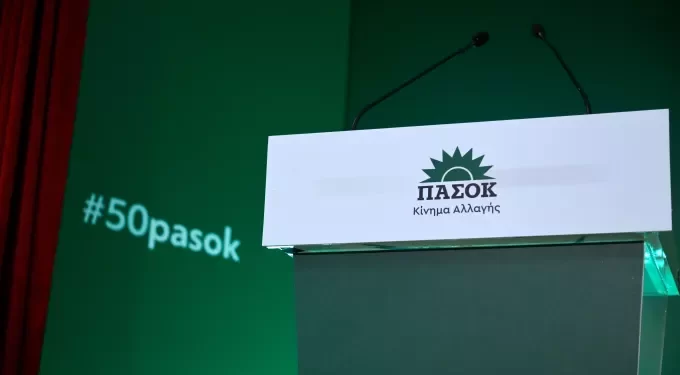 Ραντεβού Άννας Διαμαντοπούλου με Νίκο Ανδρουλάκη στη 1μμ – Επίκειται συνάντηση και με Χάρη Δούκα