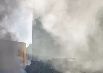 Νέο ισραηλινό πλήγμα απέκλεισε τον δρόμο διαφυγής αμάχων από Λίβανο προς Συρία