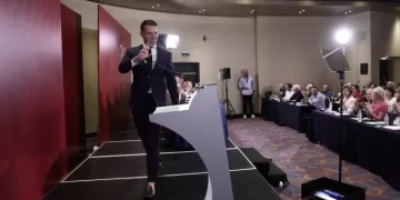 Μύλος στον ΣΥΡΙΖΑ: Συνεδρίαση της Κεντρικής Επιτροπής το Σάββατο για τη διαγραφή του Στέφανου Κασσελάκη