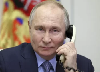 «Ο Θεός να σώζει τον Τσάρο» – Οι πρώτες ευχές στον Βλαντιμίρ Πούτιν για τα 72α γενέθλιά του