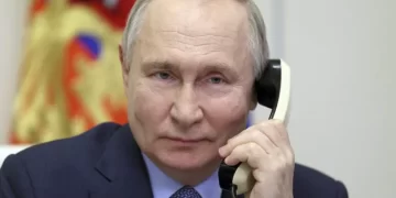 «Ο Θεός να σώζει τον Τσάρο» – Οι πρώτες ευχές στον Βλαντιμίρ Πούτιν για τα 72α γενέθλιά του