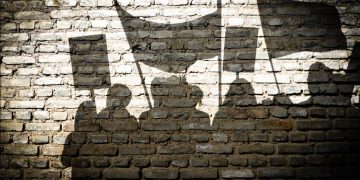 Τέσσερις αρχηγοί για έναν χώρο που διαρκώς συρρικνώνεται