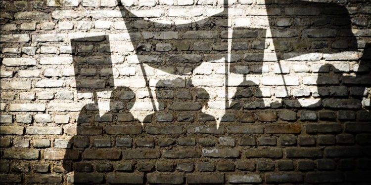 Τέσσερις αρχηγοί για έναν χώρο που διαρκώς συρρικνώνεται