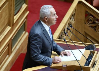 Επίσημα ανεξάρτητος ο Αποστολάκης: Έστειλε την επιστολή στον Τασούλα