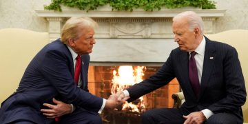 ΗΠΑ: Η ομάδα Τραμπ θα συνεργαστεί με αυτή του Μπάιντεν για την «διευθέτηση» του πολέμου στην Ουκρανία