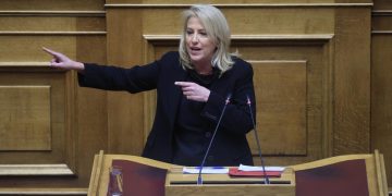 Δούρου: Υποτονική και όχι τυχαία η αντίδραση της κυβέρνησης στις νέες προκλήσεις Γκιουλέρ