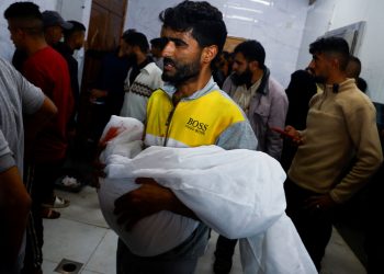 Ισραήλ: Συνεχίζει τις φονικές επιδρομές σε Γάζα και Λίβανο – Θα συνεχίσουμε, διαμηνύει ο Νετανιάχου