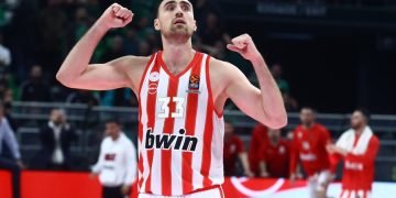 Ολυμπιακός: Ο Μιλουτίνοφ ανεβάζει επίπεδο τον Ολυμπιακό