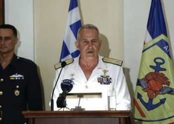 Ανέβηκαν στη Βουλή οι οκτάβες, στον ΣΥΡΙΖΑ τελειώσανε μια και καλή με τους τεμενάδες