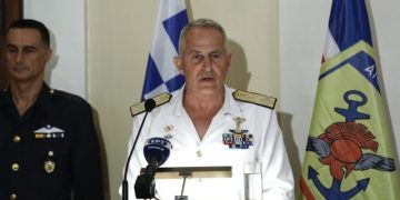 Ανέβηκαν στη Βουλή οι οκτάβες, στον ΣΥΡΙΖΑ τελειώσανε μια και καλή με τους τεμενάδες