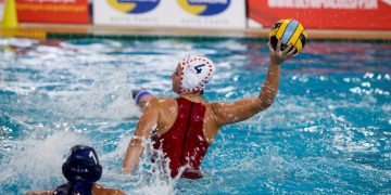 Ολυμπιακός – ΠΕΚΕΒ 31-3: Οι ερυθρόλευκες έκαναν πάρτι και τώρα… Ντονκ!