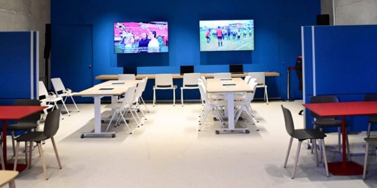 Το «Pop-Up American Space» στον Πειραιά άνοιξε επίσημα τις πόρτες του στο «Γ. Καραϊσκάκης»