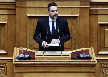 Σαρακιώτης: Έφυγα από τον ΣΥΡΙΖΑ γιατί δεν μπορούσα να υποκρίνομαι – Παραμένω ανεξάρτητος βουλευτής