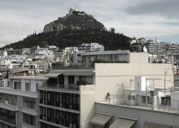 Βραχυχρόνια μίσθωση: Τέλος χρόνου για νέες άδειες στην Αθήνα
