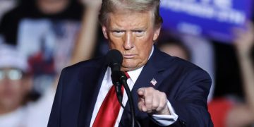 Τραμπ: Έρχονται δασμοί σε Κίνα, Μεξικό και Καναδά