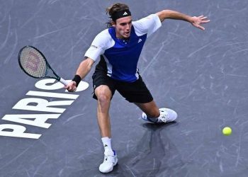 Ζβέρεφ – Τσιτσιπάς 2-0: Αποκλείστηκε ο Στέφανος και έμεινε εκτός ATP Finals