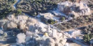 Λίβανος: Νέοι φονικοί βομβαρδισμοί του Ισραήλ – Ανατίναξαν τζαμί – Τι καταγγέλλει ο ΠΟΥ