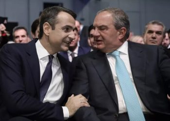 Μηνύματα στον Μητσοτάκη για ελληνοτουρκικά, ελίτ και λαϊκή δεξιά έστειλε ο Καραμανλής