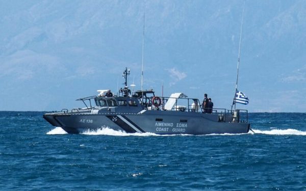 Γαύδος: Ναυάγιο με πρόσφυγες – Τουλάχιστον ένας νεκρός και πολλοί αγνοούμενοι