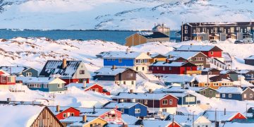 Γροιλανδία: Πού ανήκει και γιατί ο Τραμπ θέλει να την αγοράσει με τόση ζέση