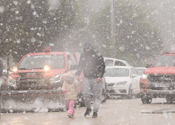 Κακοκαιρία: Νέο έκτακτο δελτίο της ΕΜΥ – Ισχυρές βροχές και καταιγίδες, πού θα πέσουν χιόνια