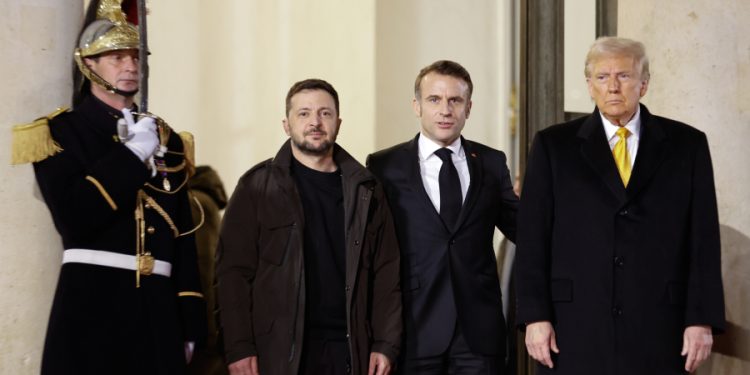 «Ο πόλεμος με τη Ρωσία δεν θα τελειώσει με μερικές υπογραφές»