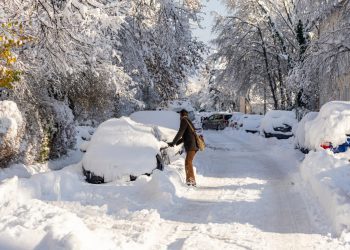 Πρωτοχρονιά με ήλιο και μετά πάλι χιόνια; Ποιοι μιλούν για νέο πολικό κύμα ψύχους