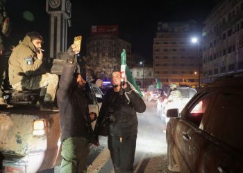 Συρία: «Ο τύραννος Ασαντ τράπηκε σε φυγή» λένε οι αντάρτες – Ο πρωθυπουργός έτοιμος να συνεργαστεί για την ομαλή μετάβαση