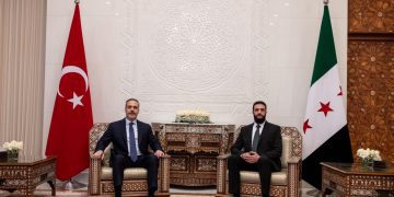 Συρία: Η Τουρκία συσφίγγει τις σχέσεις της με τις νέες αρχές – Σκοπεύει να προσφέρει ηλεκτρική ενέργεια