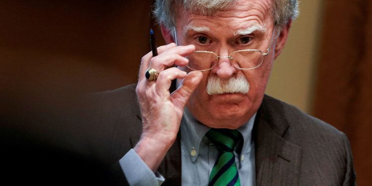 Τραμπ: Πιθανή μια διεθνής κρίση στη 2η θητεία του, λέει πρώην σύμβουλός του – Τι είπε για τον Πούτιν